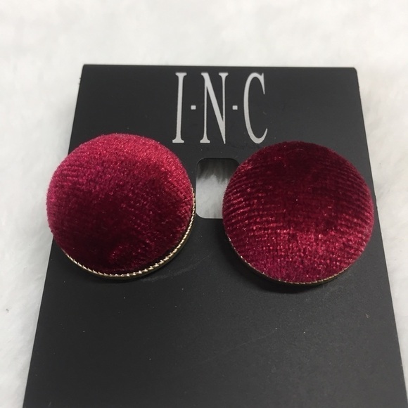 INC Gold-Tone Velvet Button Stud Earring Burgundy - Picture 7 of 16